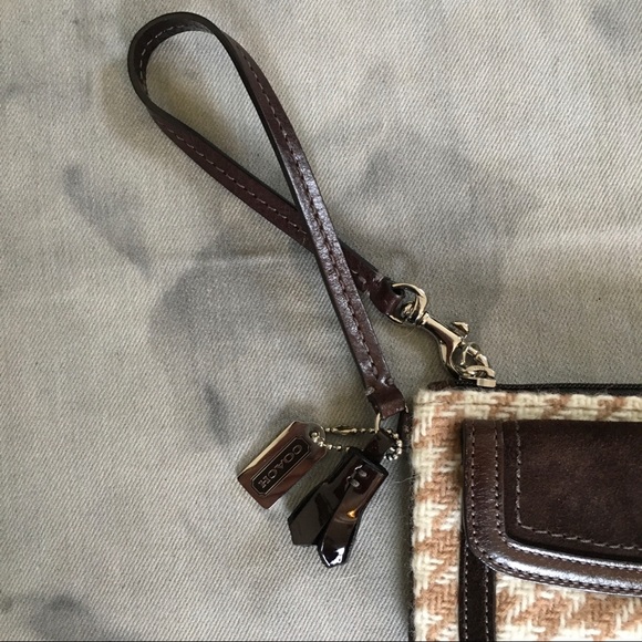 Vintage Coach Wool Clutch Bag - Picture 4 of 8